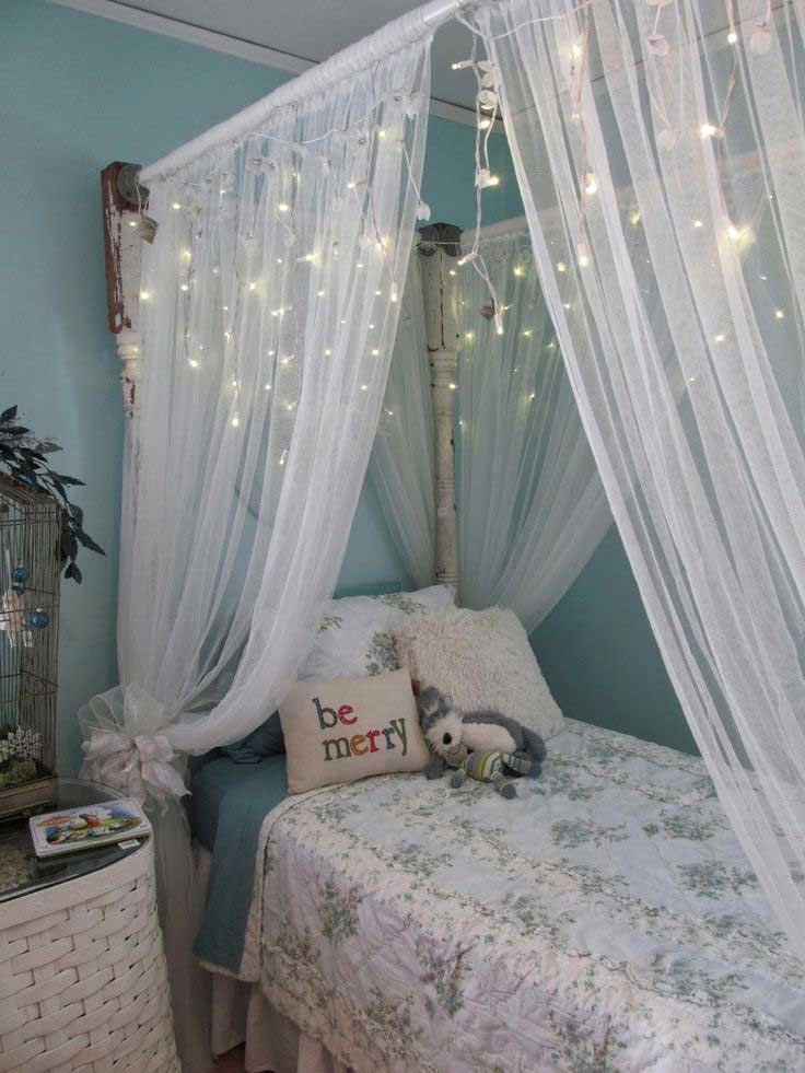 bedroom cute decor christmas frozen bed decorations winter canopy curtains rooms diy lights themed decorating bachman beds theme teen sheer