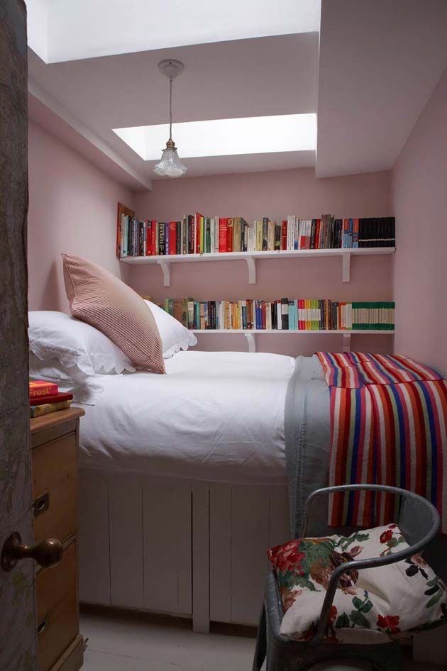 Tiny single bedroom ideas