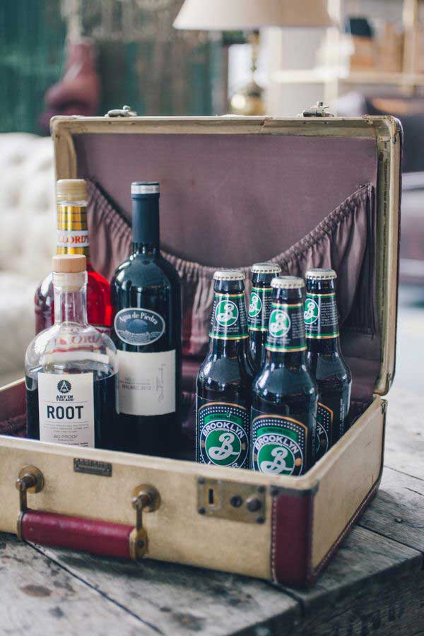 old-suitcases-decor-hdi-11