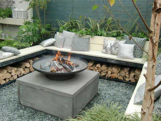 firepit-with-sitting-13