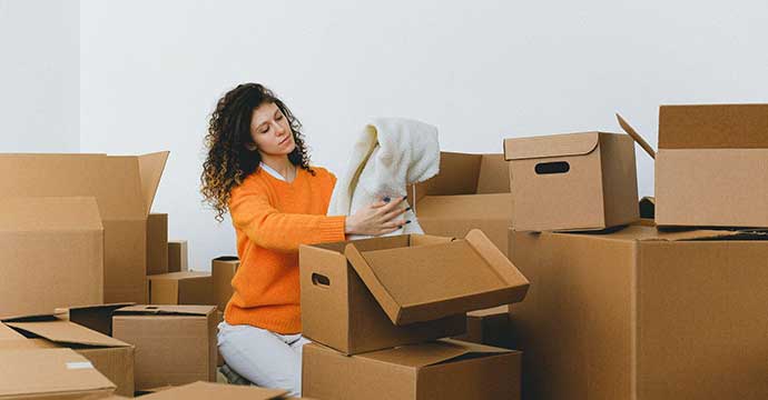 On The Move: 4 Reasons Why Hiring Removalist Is Smart On The Move: 4 Reasons Why Hiring Removalist Is Smart
